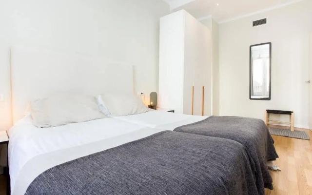 Bright and modern 3bedroom in Las Ramblas 3 1B