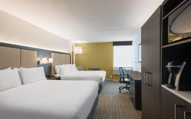 Holiday Inn Express Ramsey-Mahwah, an IHG Hotel