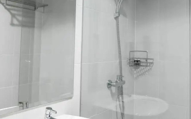 Relaxing and Homey Studio Casa De Parco Apartment
