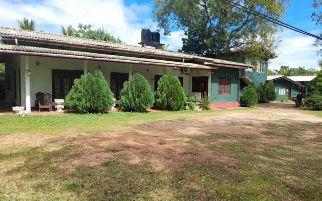 Wild Wild Holiday Bungalow