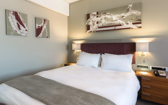 Holiday Inn Johannesburg - Rosebank by IHG