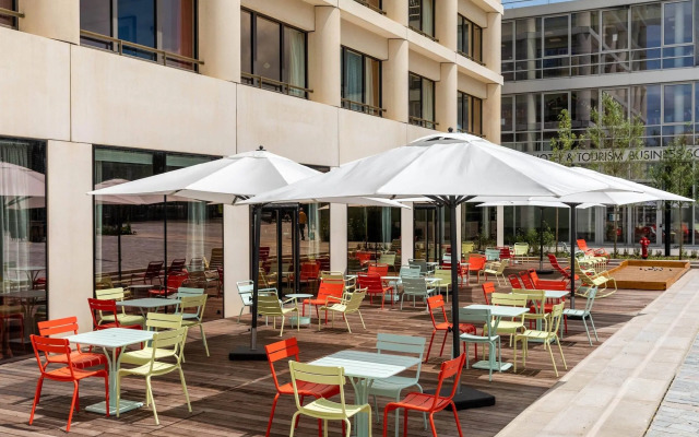 Renaissance Bordeaux Hotel