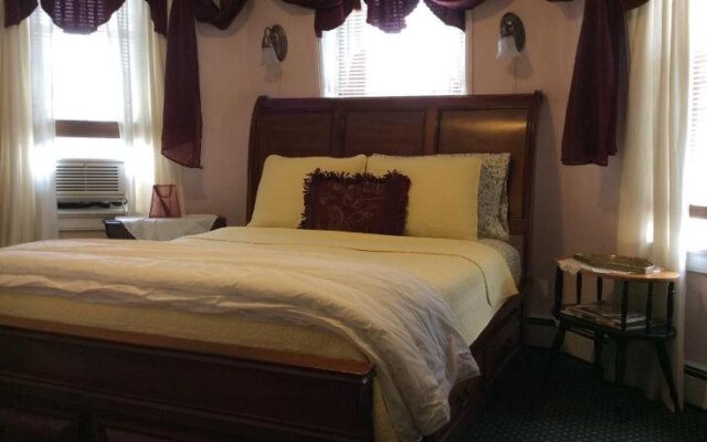 Fair Street Guest House