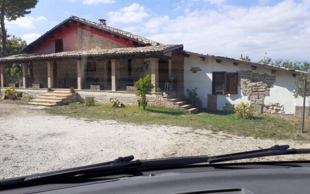 House with One Bedroom in Lettomonoppello, with Wonderful Mountain View And Enclosed Garden - 8 Km From the Slopes
