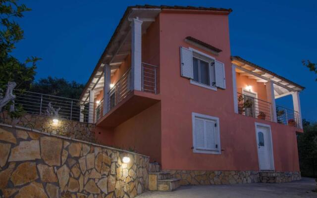 Olea House 2' walk from the sea