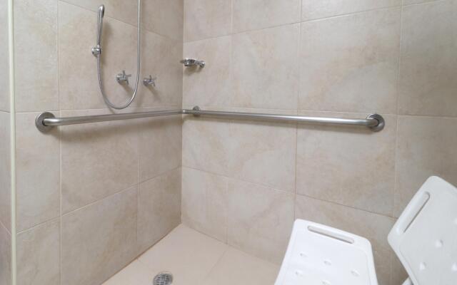 Holiday Inn Hotel & Suites Medica Sur by IHG