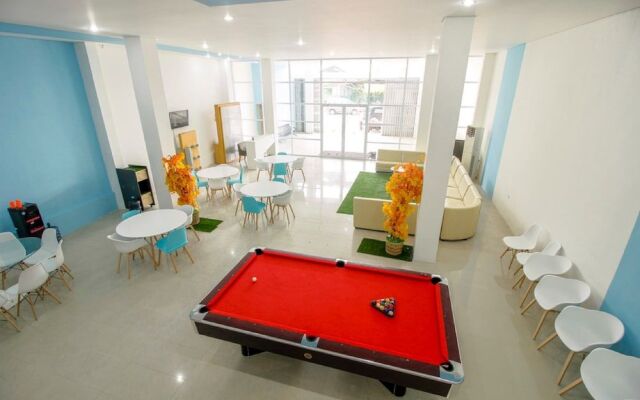 RedDoorz Plus @ Catania Soma Rajawali