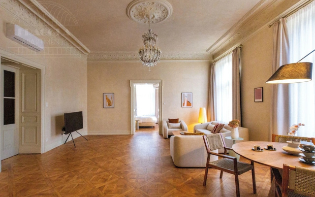 Fragola Apartments Le Jardin