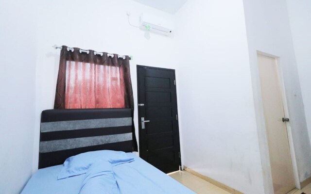 SPOT ON 93442 Widya Homestay SyariahNearBandara Sultan Syarif Kasim II