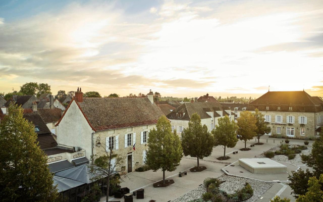 COMO Le Montrachet