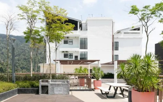 Tropic Houz@Midhills Genting Highlands (Free WiFi)