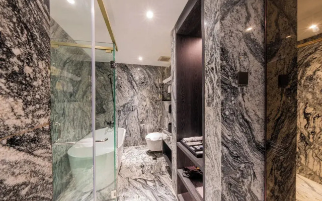 The All-Suite Pentacity Hotel Balikpapan