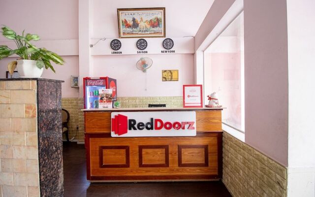 RedDoorz near Vincom Go Vap