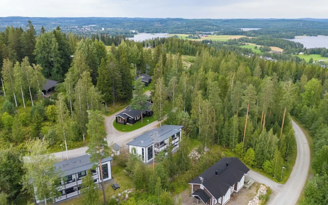 Peaceful 2BR Getaway Cabin at Riihivuori
