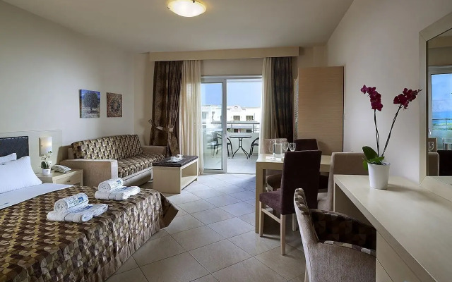 Molos Bay Hotel