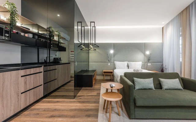 Guestready - Mezuzah Yellow