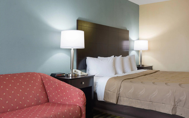 Quality Inn Calhoun North I-75