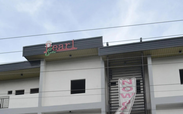 Pearl Suites