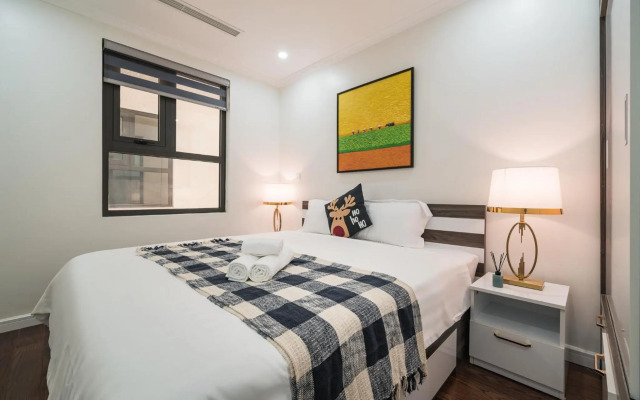 Troy House - D'Leroi Soleil - 59 Xuan Dieu