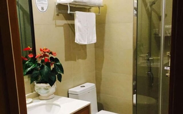 GreenTree AnHui Wuhu Sanshan Development District Express Hotel