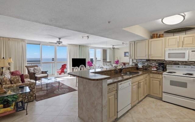 Pelican Beach 1406 1 Bedroom Condo by Pelican Beach Management