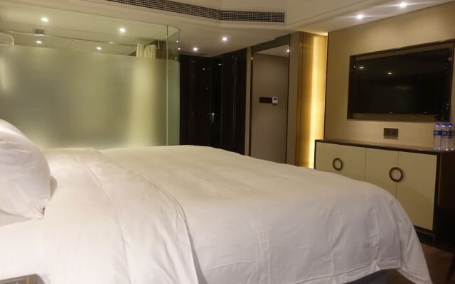 Clifford Suites