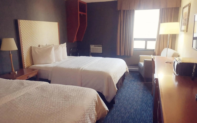Travelodge by Wyndham Edmonton West