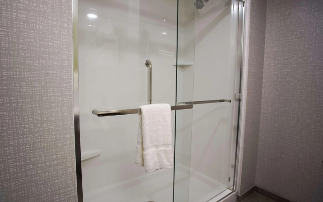 Hampton Inn & Suites St. Clairsville