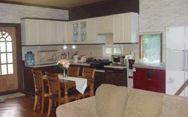 Yangyang Aria Pension