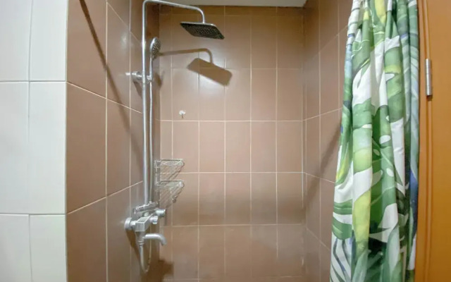 The Regal Studio At Dago Suites Apartment
