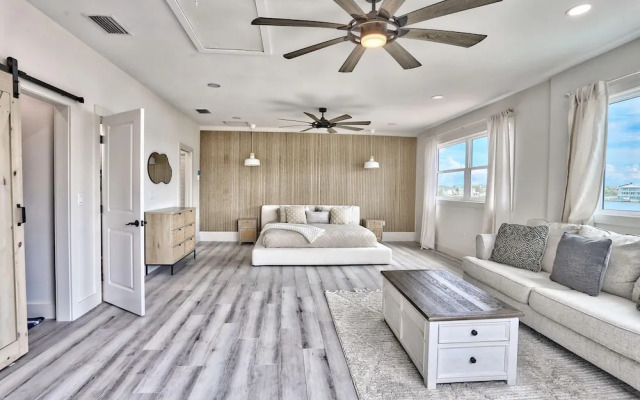 Villa At Bahia Shores-whole Property