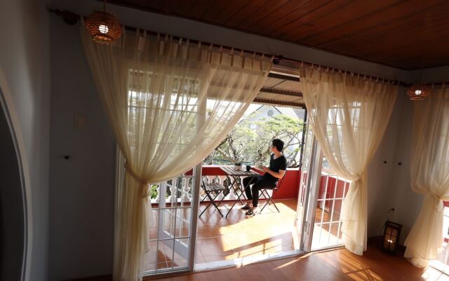 Sol House Dalat Homestay