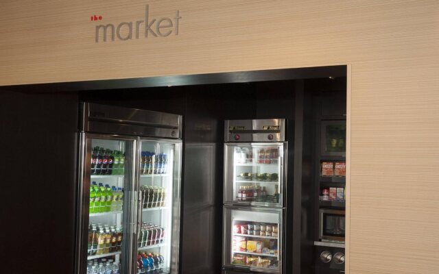 Courtyard Peoria Downtown