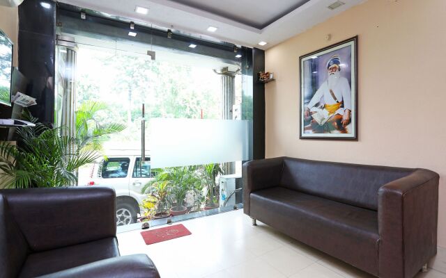 OYO 4265 Hotel Greenpark