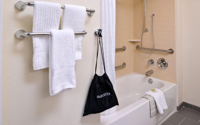 Candlewood Suites Lodi by IHG
