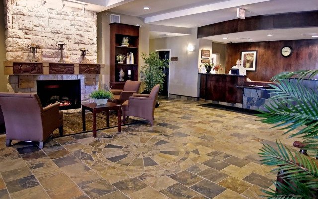 Lakeview Inns & Suites - Slave Lake