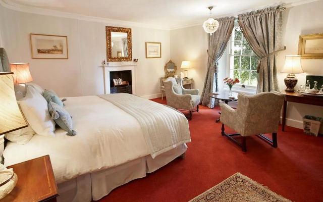 Broomfield House