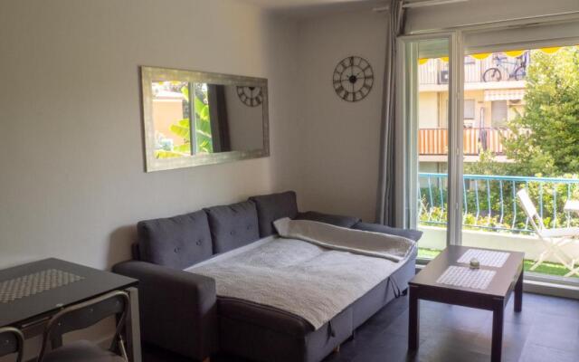 Charmant studio proche de Nice à 300m des plages