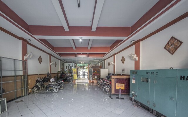 OYO 1090 Hotel Anging Mammiri Makassar