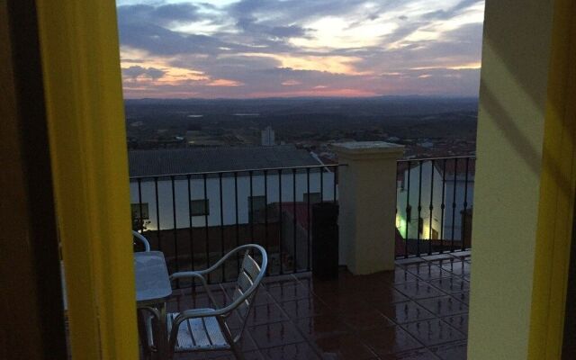 Alojamiento Castillo de Hornachos