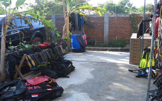 bananaleaf hostel bali