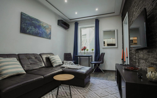 Luxury Apt Near Belgrade Center w/Patio and Garden