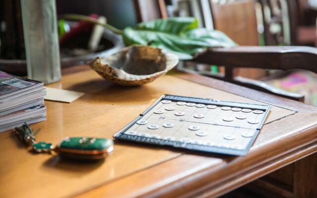 Urban Job Papas Capsule Hostel