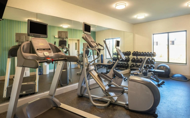 Holiday Inn Express Gas City by IHG