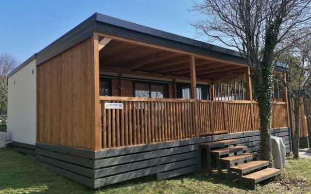 Roman - Mobile Homes With Pool - H1 Mobile Home 1