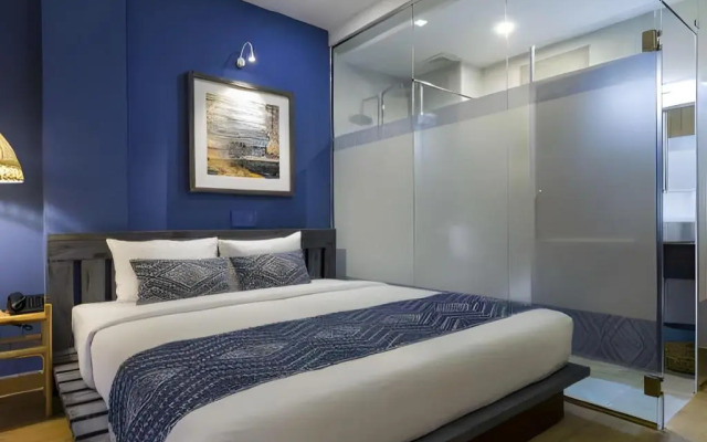 Urban Lodge Hotel - Hostel