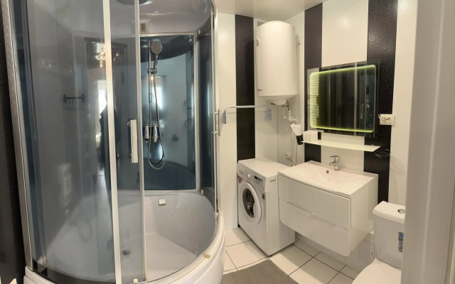 Kaminn apartments на улице Карбышева 2