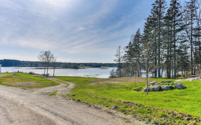 Oceanside Bass Harbor Home w/ Peaceful Deck!