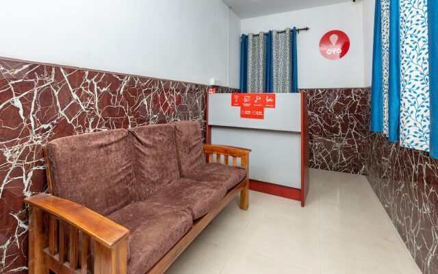 OYO 19396 Cristal Residency