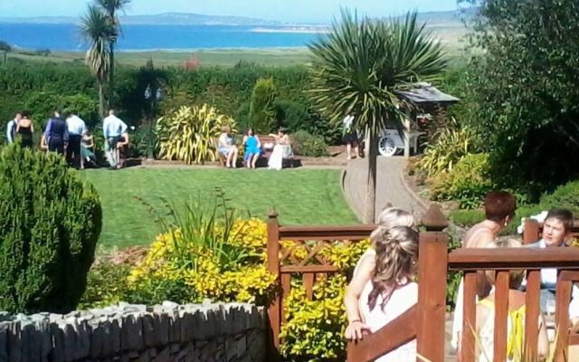 The Ballyliffin Strand Hotel